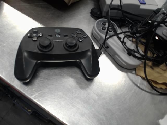 Manette sans fils pour ordi