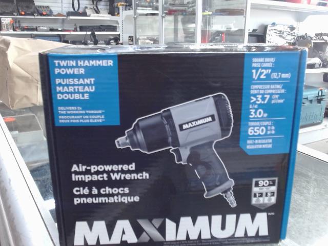 Air powered impact wrench