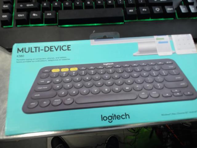 Clavier logitech multi device