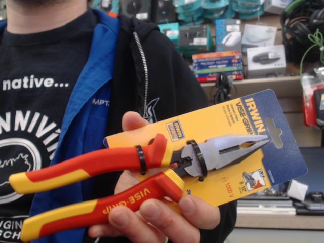 Lineman plier insulated