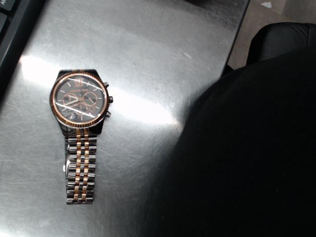 Montre stainless steel mk