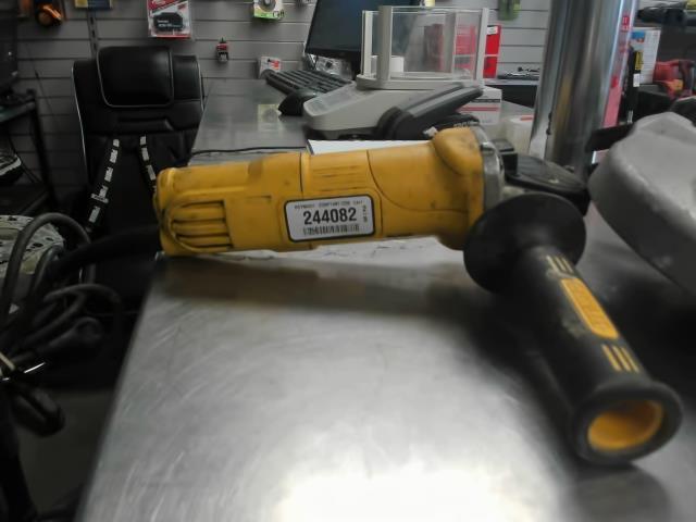 Grindeur dewalt