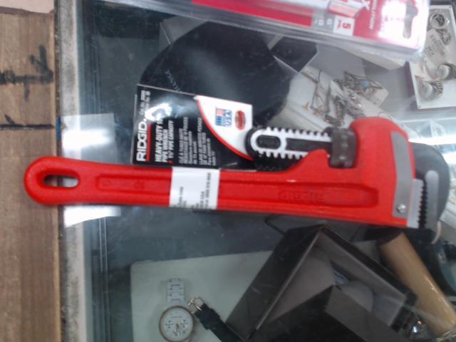 Heavy duty pipe wrench