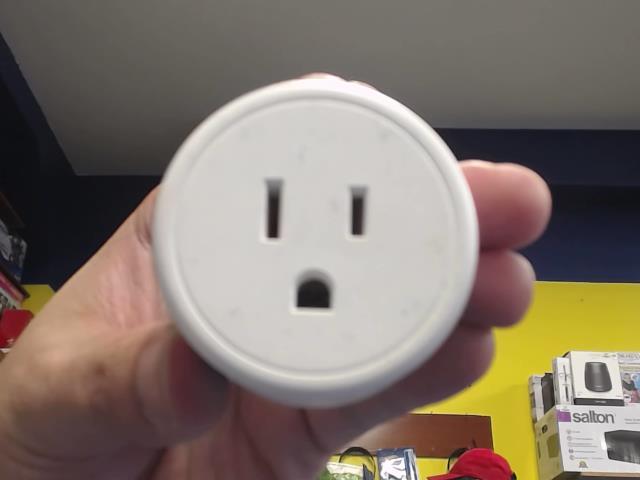 Smart plug