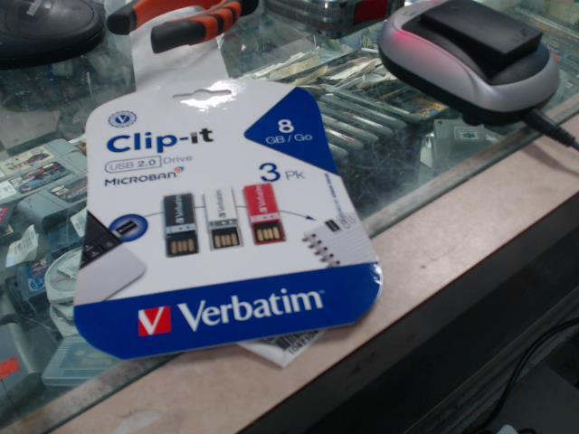 Clip-it 8gb 3pk