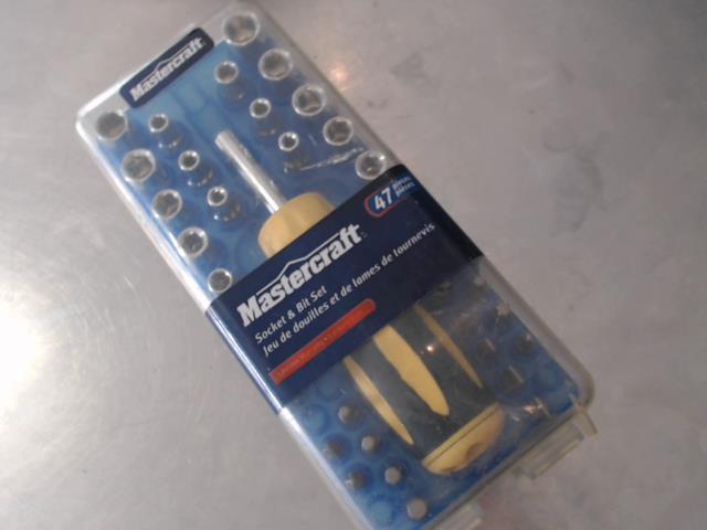 Socket and bit set 47 piece