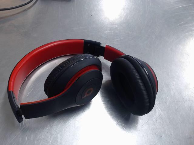 Beats studio 3 rouge et noir