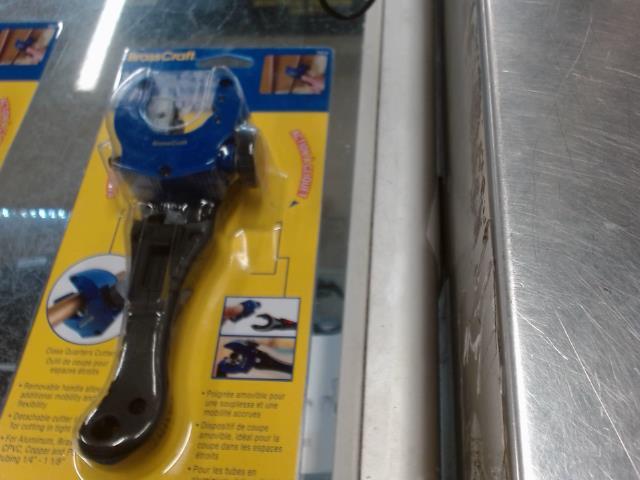 2-in-1 tube cutter neuf