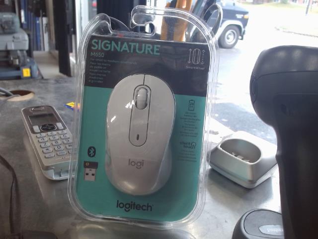 Souris blanche sans fil logitech