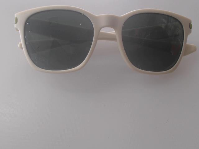 Lunette oakley garage rock