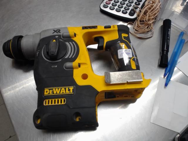 Perceuse dewalt cogneuse no acc