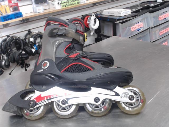 Paire de rollerblades