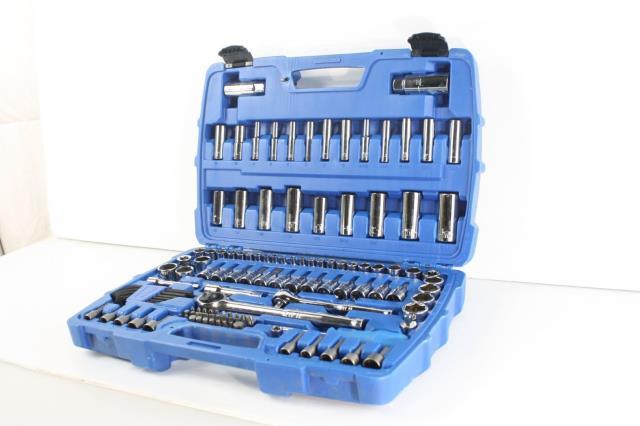 Socket tool set