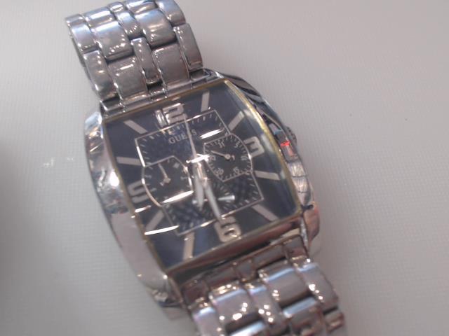 Montre guess en stainless