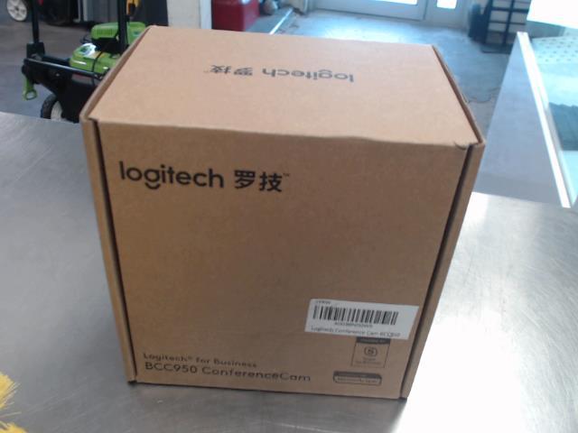 Camera logitech in box