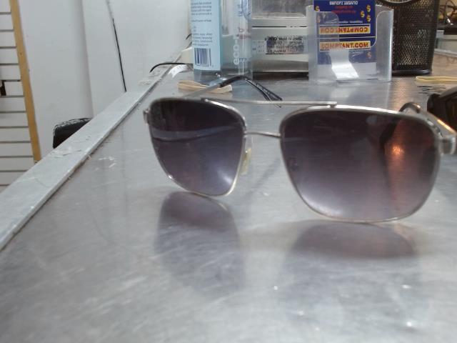 Hugo boss silver sunglasses aviator