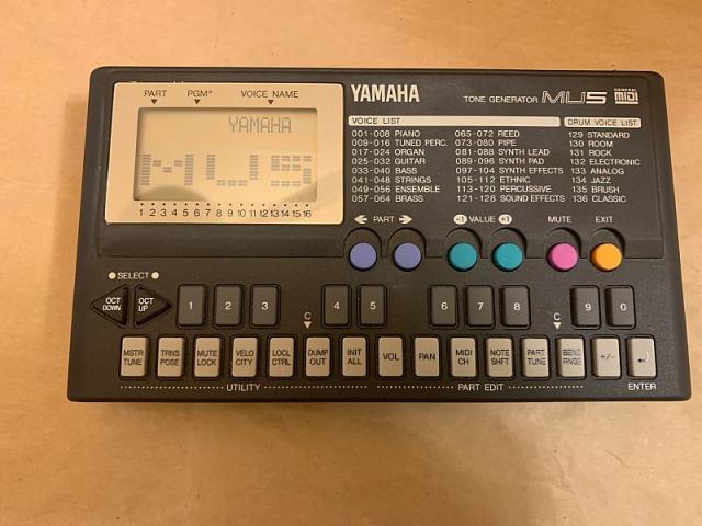 Yamaha mu5 - 1994  + cable etat ok