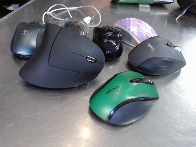 Lot de 7 souris