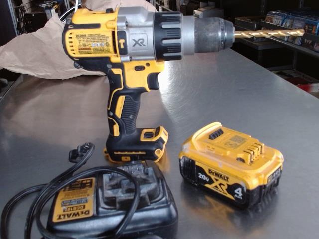 Perceuce dewalt avec chargeur