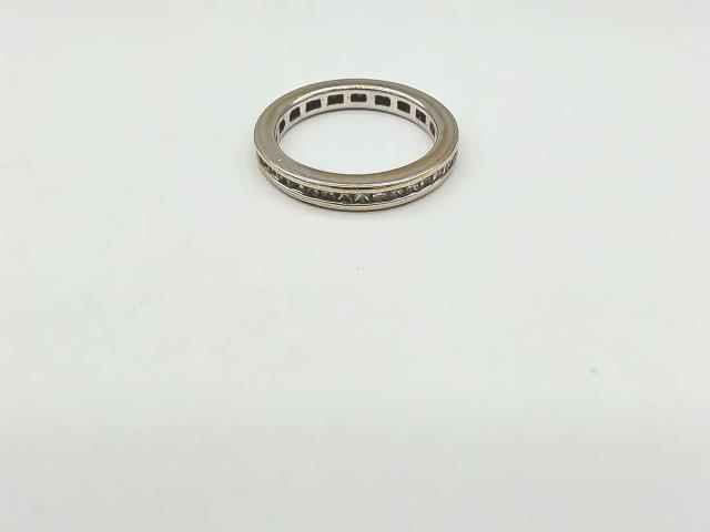 BAGUE EN OR 10KT   DIAMANTS