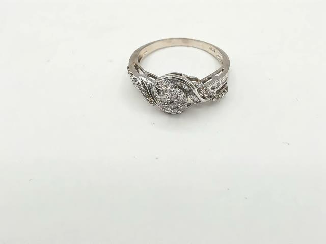 BAGUE EN OR 10KT   DI