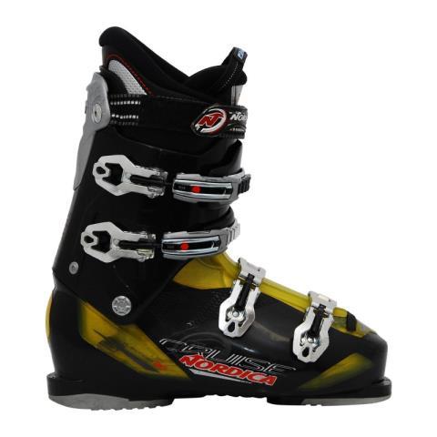 Bottes de ski jaunes et noire