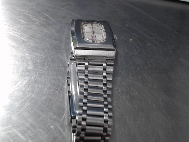 Silver watch seiko small