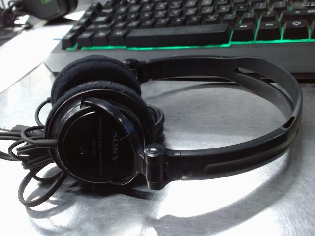 Ecouteur sony mdr-v150 dynamic stereo