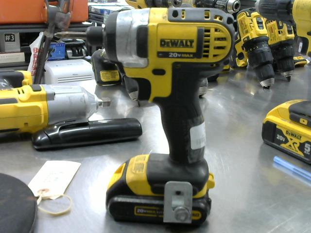 Impact dewalt + batt