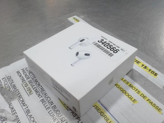 Air pods blanc dans boite sceller neuf