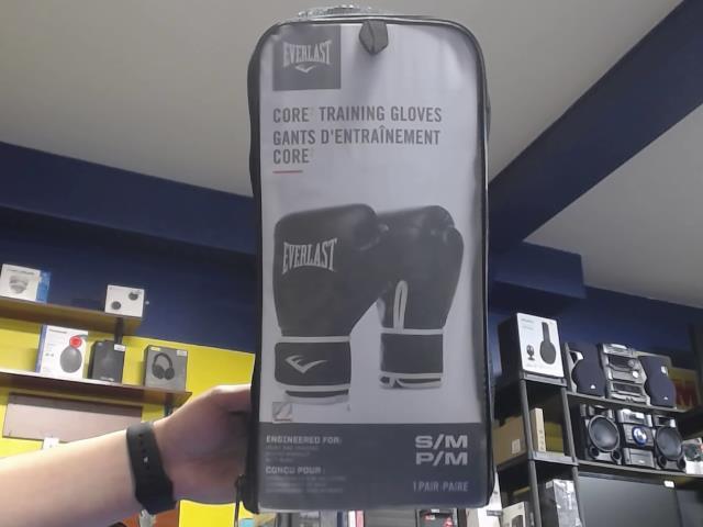 Gants de boxe neufs