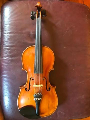 Violon no name