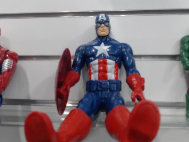 Capitaine america en figurine