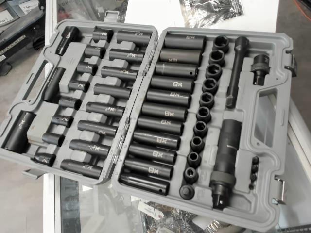 Impact driver kit