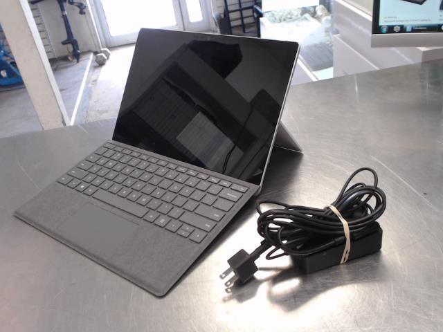 Surface/16gbram/i7-1065g7/256gbssd