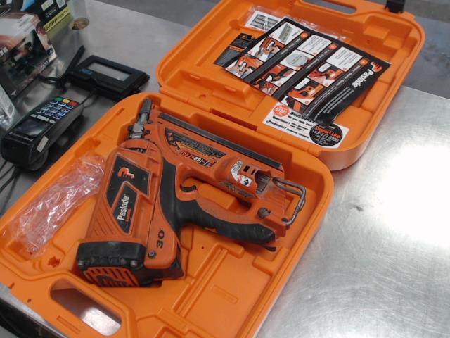 Framing nailer sans bat sans charger