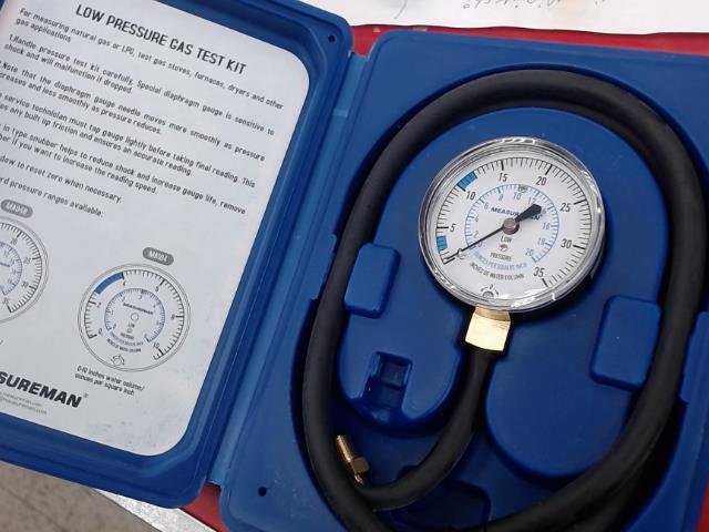 Low pressure test kit