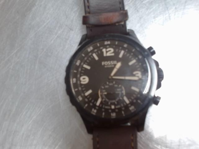 Fossil store q ndw2a