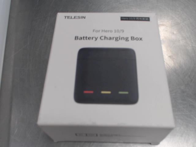 Charging box for go pro battery