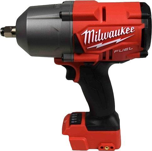 Milwallke impact cordless dril +bat+chr