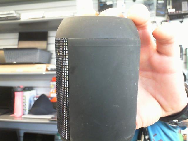 Speaker bluetooth