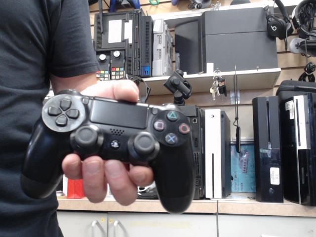 Pawn shop deals ps4 controller