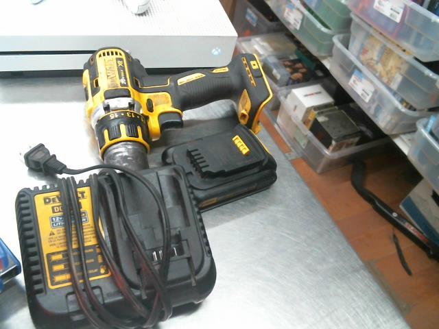 Perceuse dewalt brushless+20v+chargeur