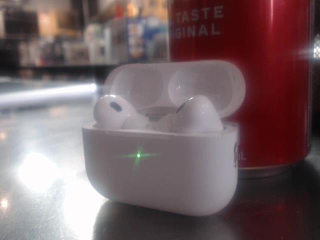 Apple air pods pro 2e gen