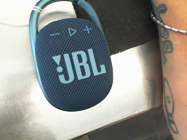 Haut parleur bluetooth jbl clip 4