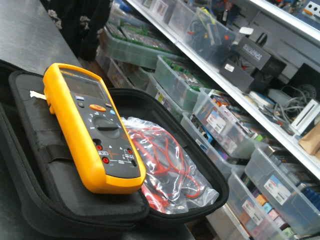 Insulation multimeter