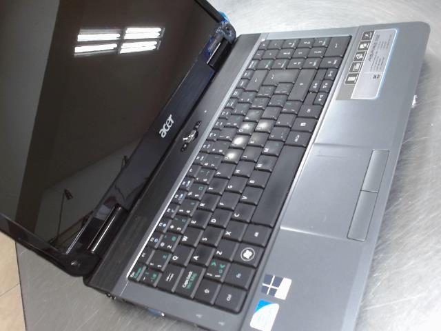 Laptop aspire av charg