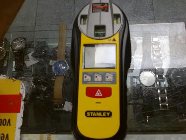 Laser-intelli stud  finder