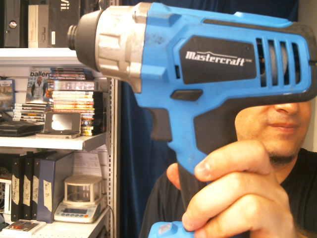 Impact drill   no batt no charge