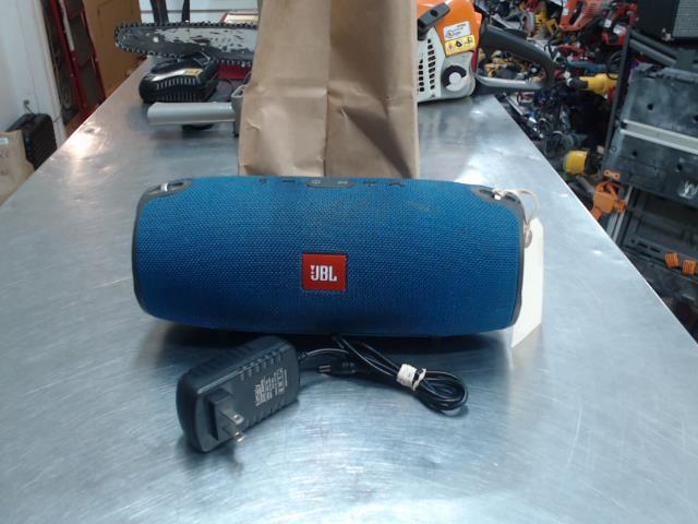 Jbl xtreme 2 + char doit tjr etre branch